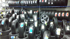 Kar yağışı oto lastikçilerine yaradı