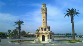 İzmir'in saat kulesi onarılıyor