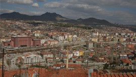 Mamak'ta 5 milyon TL'ye satılık ticaret alanı imarlı arsa!