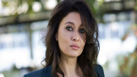 Nurgül Yeşilçay İngiltere'ye taşınıyor
