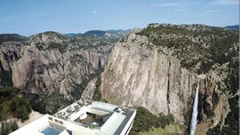 Yükseklik korkusu olanlar bu restorana dikkat!