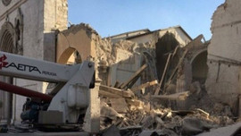 İtalya depremi ile 25 bin kişi artık evsiz