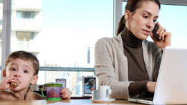 Çalışan anneye 1080 lira bakıcı desteği