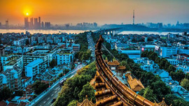 Çin'den 1.100 kilometrelik dev demiryolu!