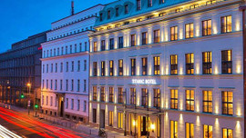 Almanya'nın ünlü otelinde Minki Serçe adına suit yapıldı