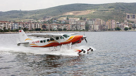 Deniz uçağı ile İstanbul-İzmir arası 3 saat tasarruf