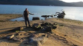 Erdek'te deniz çekildi antik iskele ortaya çıktı