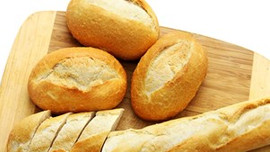 Bakan Çelik ekmek zammına isyan etti