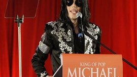 Popun kralı hala servet kazanıyor