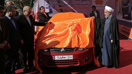 İran yerli otomobilini tanıttı