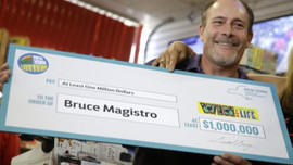 Böyle şans olmaz dedirten olay! İki defa büyük ikramiye vurdu!