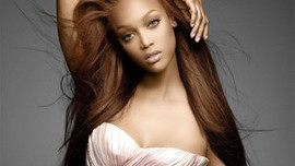 Eski model Tyra Bank lüks malikanesini sattı