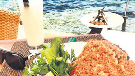 Bodrum'da lahmacun ve ayran 118 lira