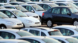 Otomotivciler de faiz indirimi bekliyor
