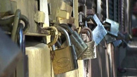 Altının tahtı sallanıyor! Kuyumcular kepenk indiriyor