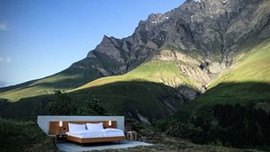 Duvarları olmayan otel!
