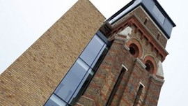 Londra'da su kulesi muhteşem bir eve dönüştü