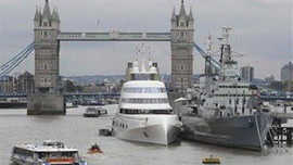 Rus milyarderin günlük maliyeti 8 bin lira olan yatı!