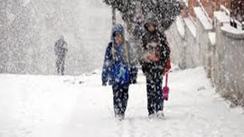 İstanbul'da okullar yarın tatil edildi