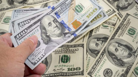 Dolar durmuyor! 3.89'u da aştı