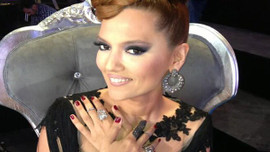 Döviz yükseldi yatırım durdu! Demet Akalın ev almaktan vazgeçti