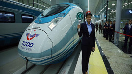 YHT'ler milyonlarca yolcu taşıdı