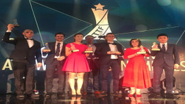 Neslihan Kavas'a büyük onur