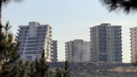 Diyarbakır'daki 725 lüks konutun yıkımına başlandı