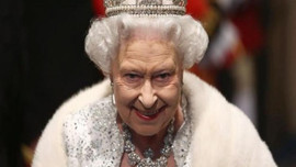 Kraliçe Elizabeth 140 bin lira maaşla eleman arıyor