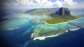 Denizin altında yeni bir kıta keşfedildi