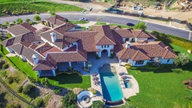 Britney Spears 2 milyon dolar zararla evini sattı!