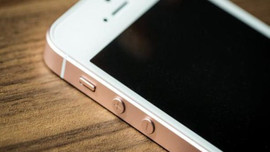 Apple yeni iPhone'u çıkardı: iPhone SE128 GB!