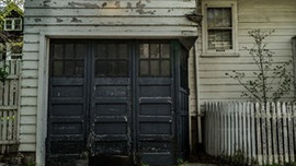 Müzayededen ev aldı içinden Lamborghini çıktı!