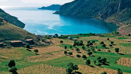 Van Gölü'nün çevresine iskan yok!