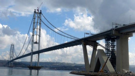 Mega projeler 2. Karayolları Köprüler ve Tüneller İhtisas Fuarı'nda!"