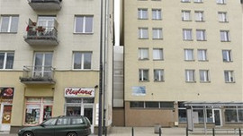 Dünyanın en dar evi Polonya'da ziyarete açıldı