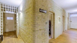 Dönüşümün böylesi! Eski mahkemeyi eve çevirdi