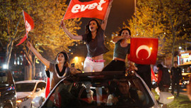 Millet son sözünü söyledi! ''Evet'' yüzde 51.3 ''hayır'' 48.7