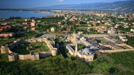 Hatay'da kiralık 12 işyeri!