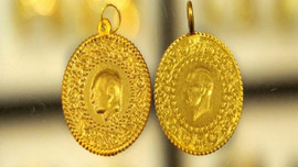 Gram altın rekora koşuyor! Tarihi zirveyi gördü!