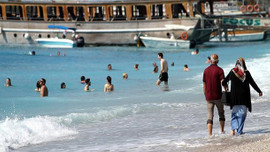 Yerli turist yine kurtarıcı olacak!