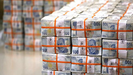 Bankalardaki mevduat rekora koşuyor!