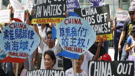 Emlak düzenlemesi Çin halkını sokağa döktü!