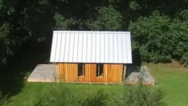 Bu ev ortadan ikiye ayrılıyor!