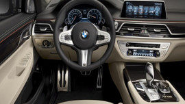 Lüks otomobil satışları frene bastı