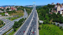 Köprü ve otoyollar para bastı