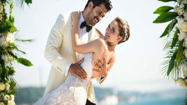 Ünlü oyuncu Emaar'ın reklam yüzü oldu!