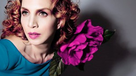 Sertap Erener Bodrum'daki yazlığını tadilata soktu!