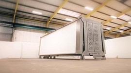 Bu konteyner tek tuşla eve dönüşüyor!