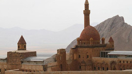 Huzurla birlikte turist de geldi